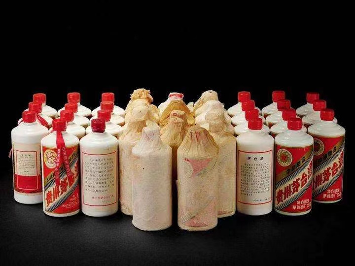 竹溪日照岚山回收酒价格哪里回收(附近上门回收茅台酒）?